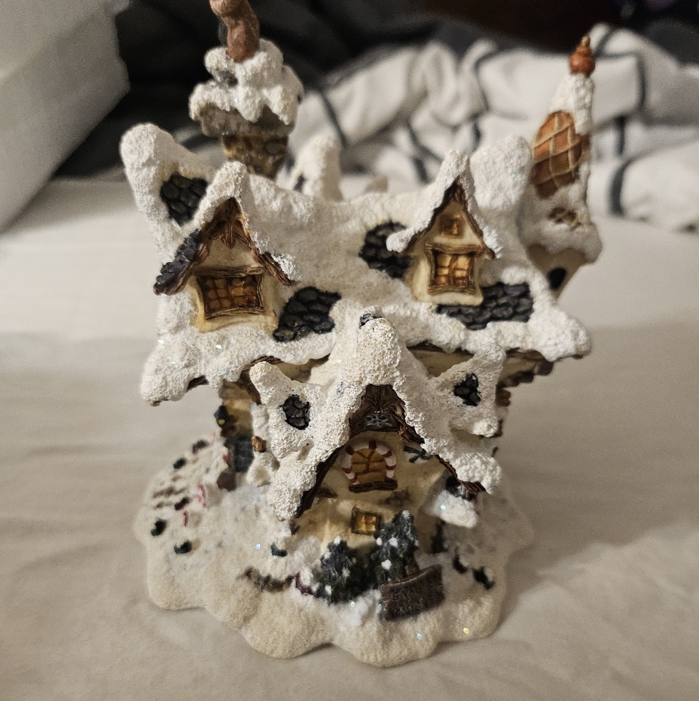Boyds Bearly-Built Kringles‎ Village Hoofer Hall Reindeer Dorm Ornament Boxed